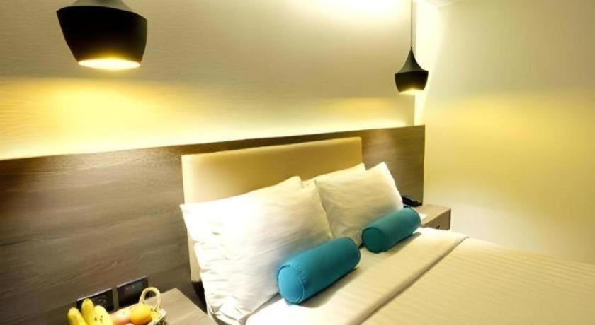 Home Crest Hotel Davao Zewnętrze zdjęcie